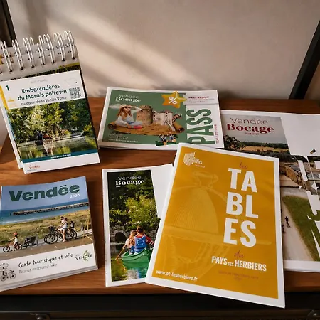 Сasa de vacaciones Maisonnette Familiale Proche Du Puydufou Les Épesses