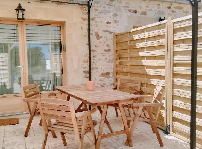 Maisonnette Familiale Proche Du Puydufou